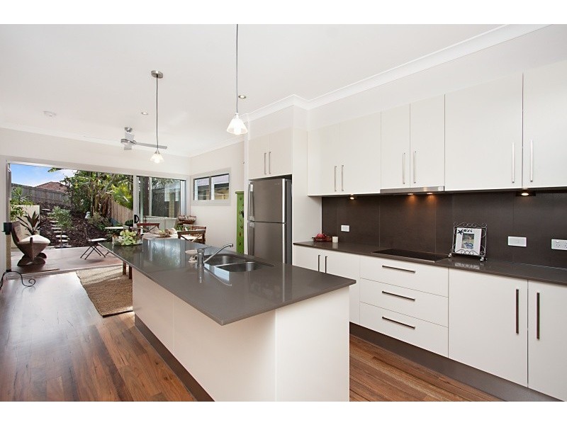 47 Garrick Street, Coolangatta QLD 4225