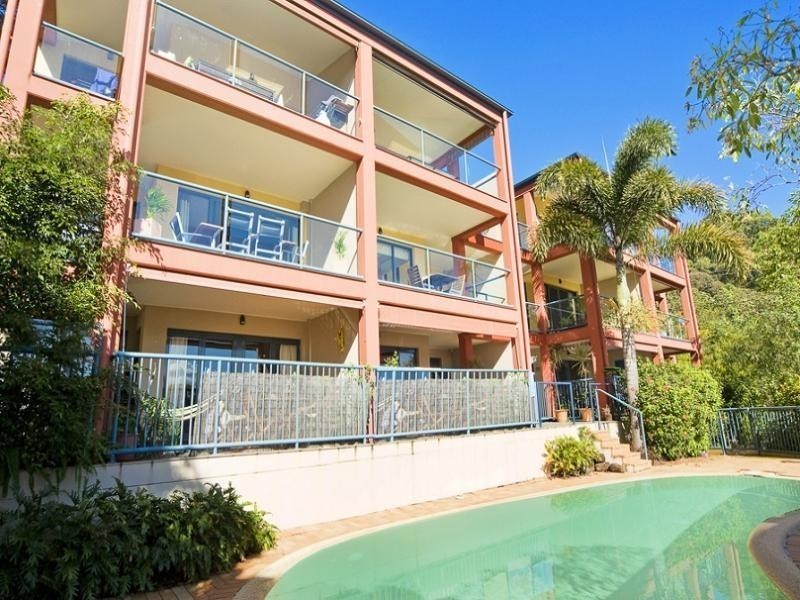 8/7 Stapylton Street, Coolangatta QLD 4225
