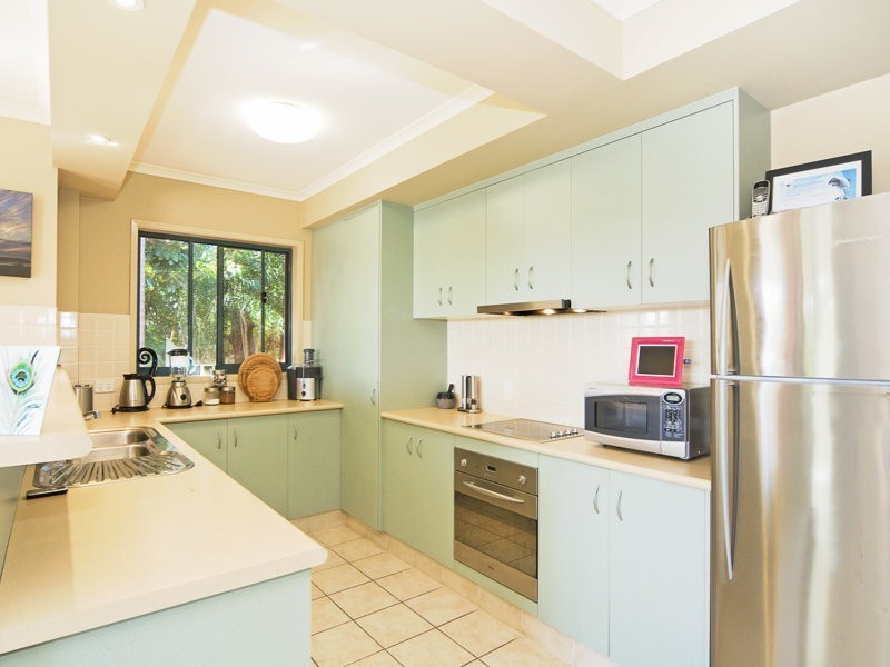 8/7 Stapylton Street, Coolangatta QLD 4225