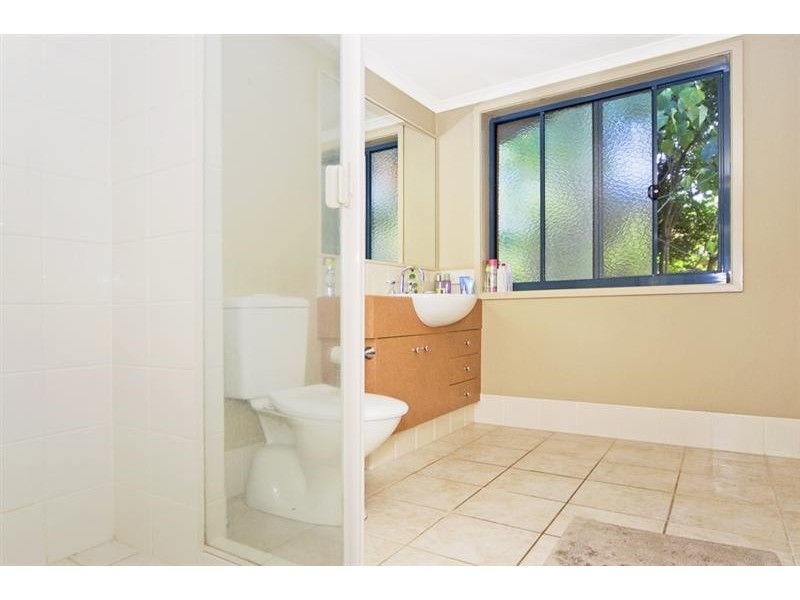 8/7 Stapylton Street, Coolangatta QLD 4225