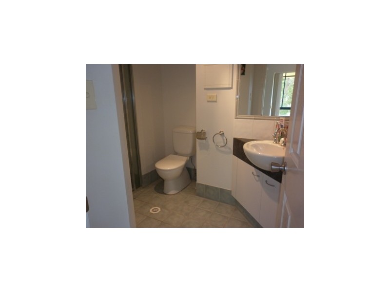 6/6-8 Rutledge Street, Coolangatta QLD 4225