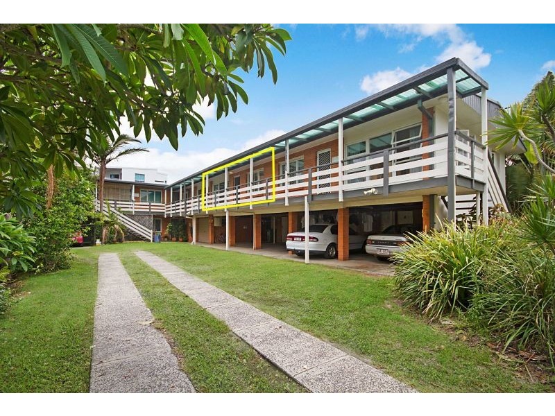 4/4 Johnston Street, Bilinga QLD 4225