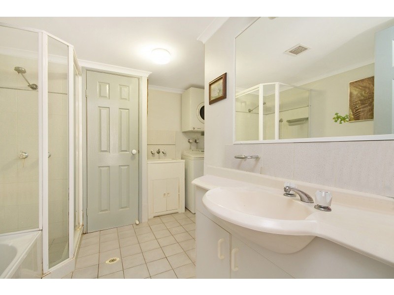 1/9 Ocean Street, Kirra QLD 4225