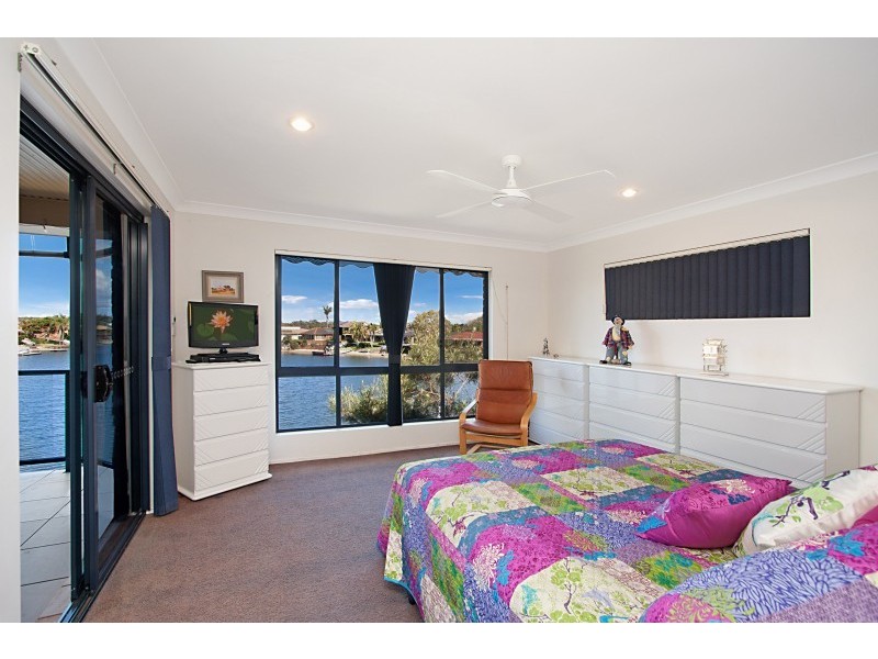 74 Old Ferry Road, Banora Point NSW 2486