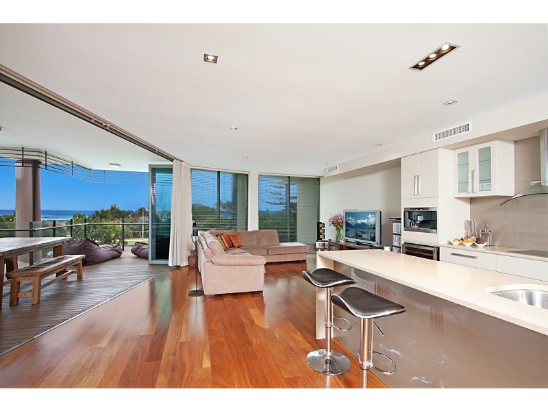 201/46 Pacific Parade ‘Kirra Wave’, Bilinga QLD 4225