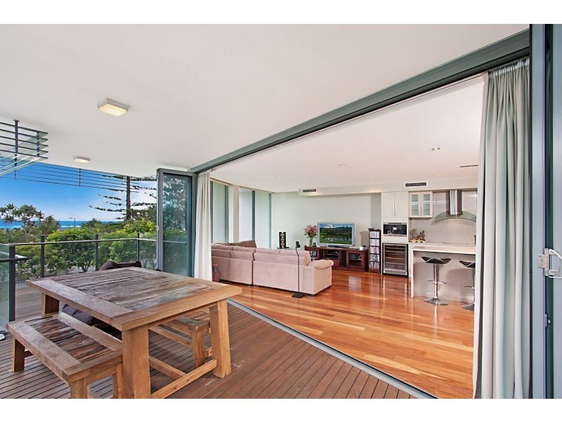 201/46 Pacific Parade ‘Kirra Wave’, Bilinga QLD 4225