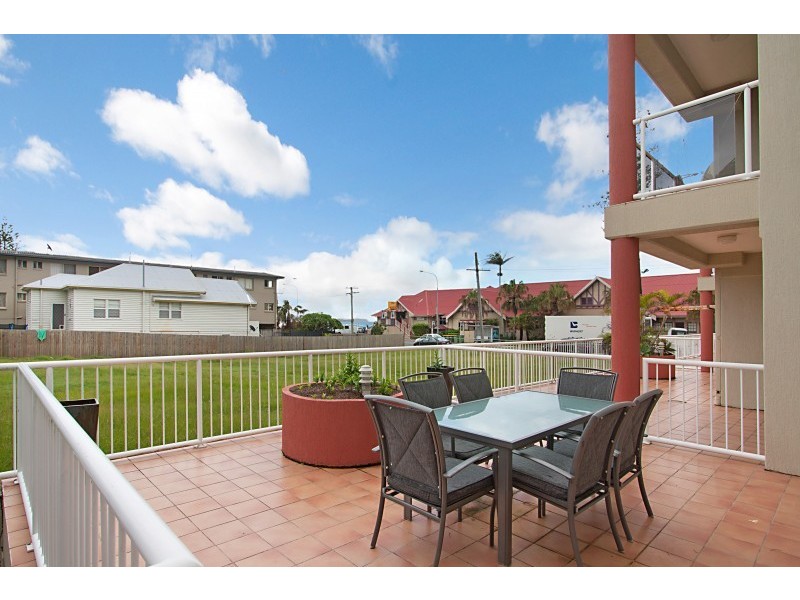 3/20 Marine Pde ‘Wave Break’, Kirra QLD 4225