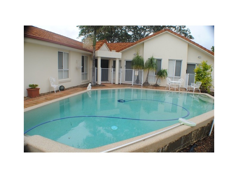 178 Palm Crest Drive, Carrara QLD 4211