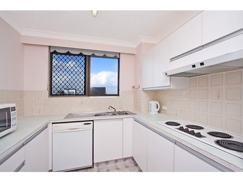 10/1111 Gold Coast Highway, Palm Beach QLD 4221