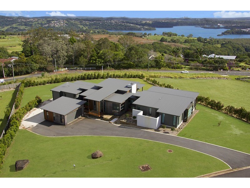 45 Sunnycrest Drive, Terranora NSW 2486