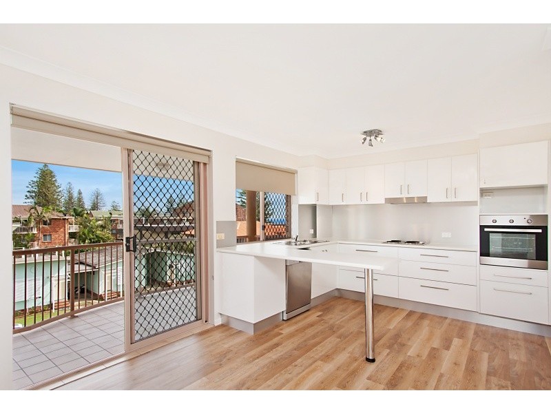 8/125 Golden Four Drive ‘Kailua’, Bilinga QLD 4225