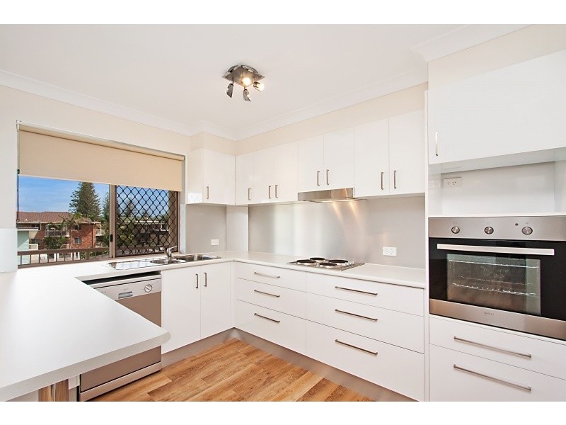 8/125 Golden Four Drive ‘Kailua’, Bilinga QLD 4225