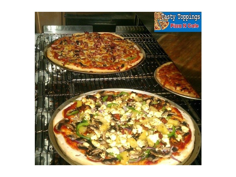 Shop 10/25 Currumbin Creek Road, Currumbin Waters QLD 4223