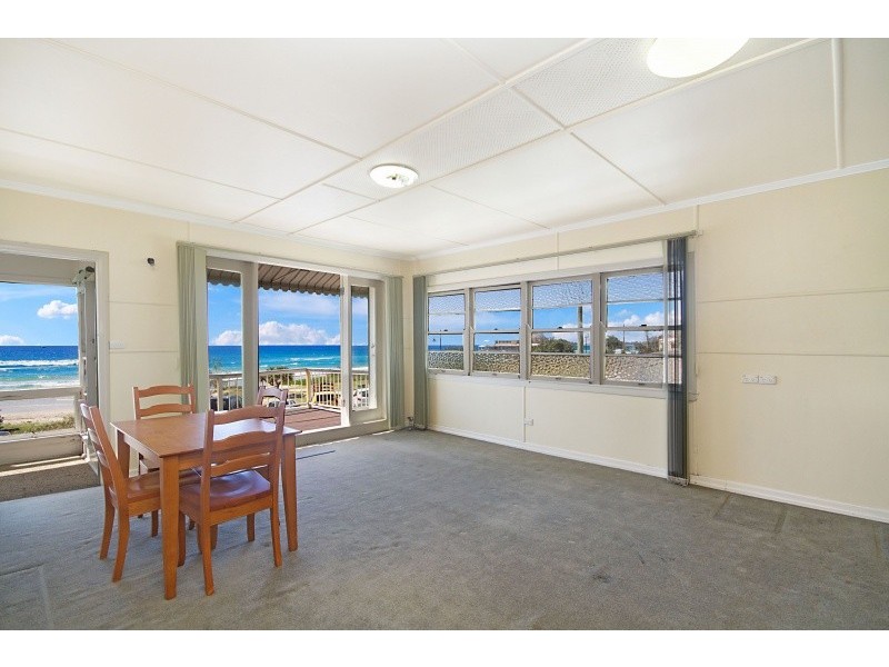 784 Pacific Parade, Currumbin QLD 4223