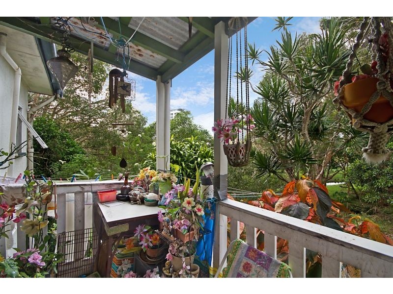 1 South Street, Kirra QLD 4225