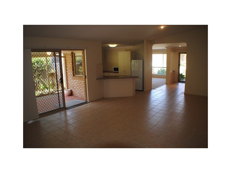 4/24 Ardisia, Burleigh Heads QLD 4220