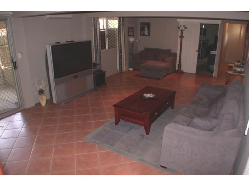 Acacia Street, Tweed Heads South NSW 2486