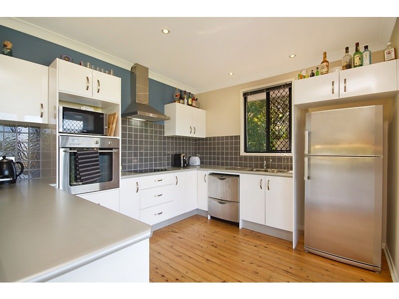 29 Ballow Street, Coolangatta QLD 4225