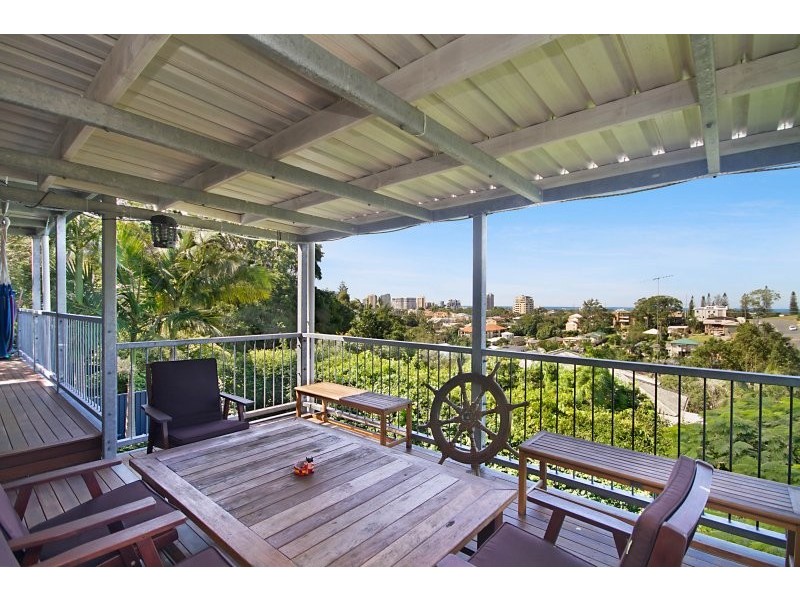 29 Ballow Street, Coolangatta QLD 4225