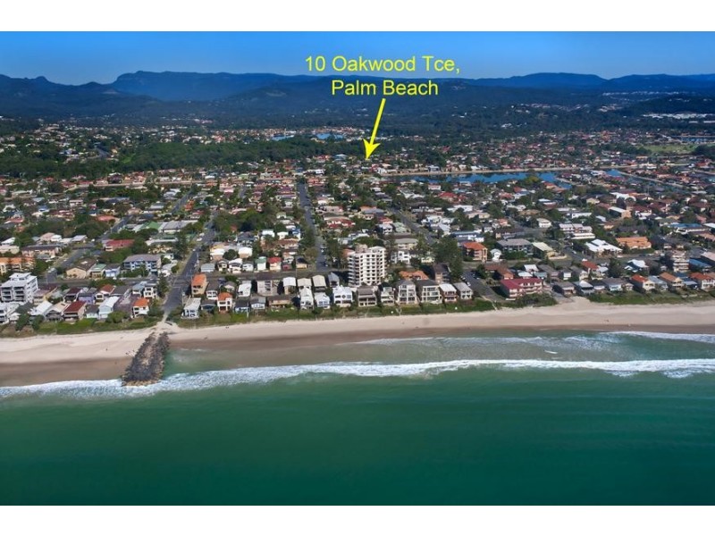 10 Oakwood Terrace, Palm Beach QLD 4221