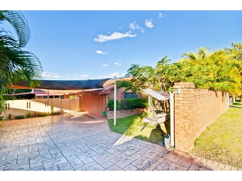 10 Oakwood Terrace, Palm Beach QLD 4221