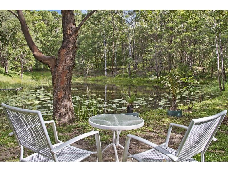 20-22 Mavista Grove, Elanora QLD 4221