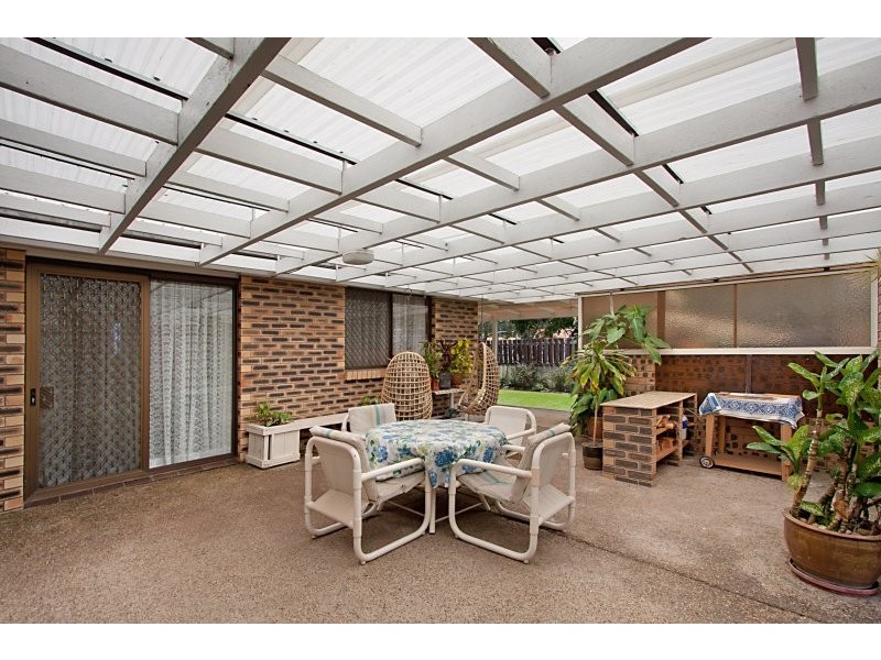 10 Clives Circuit, Currumbin Waters QLD 4223