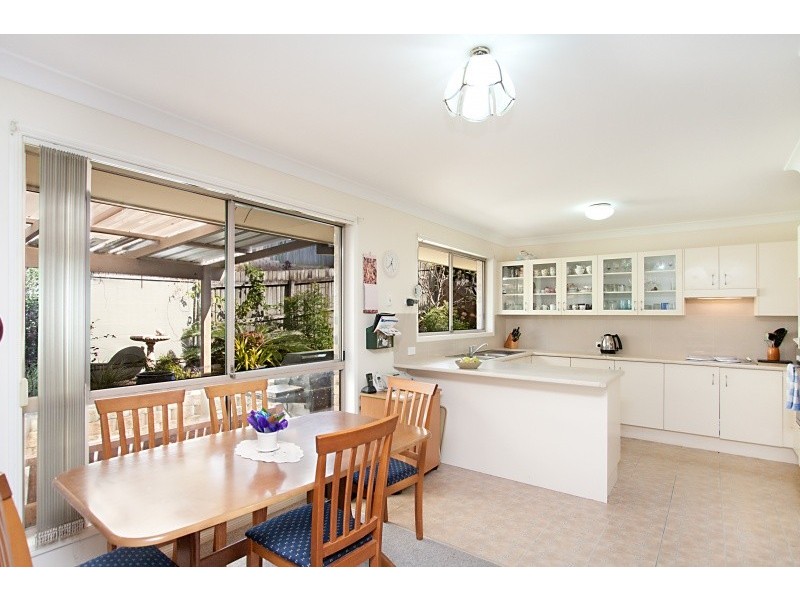 2/99 Lochlomond Drive, Banora Point NSW 2486