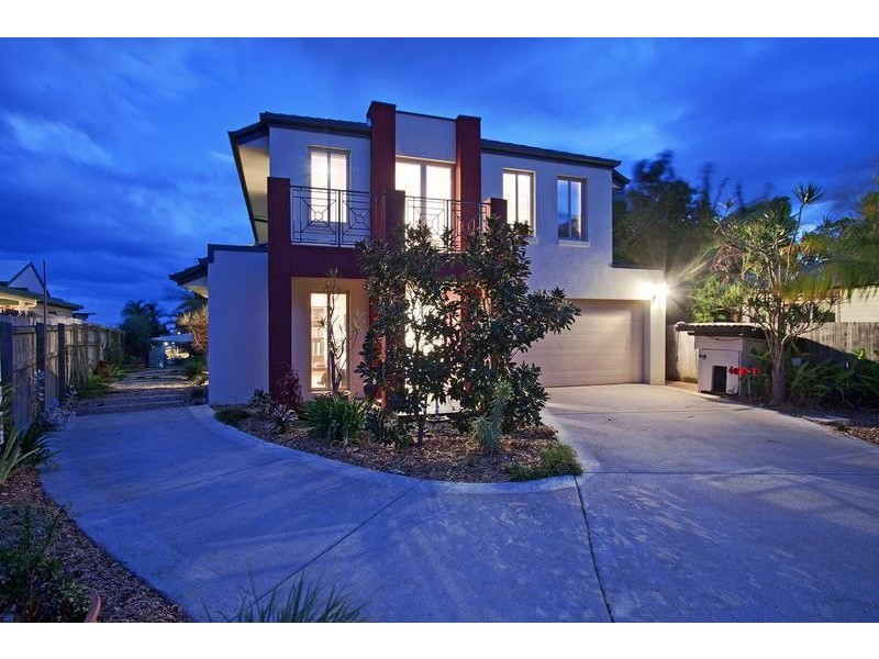 4A Oyster Point Road, Banora Point NSW 2486