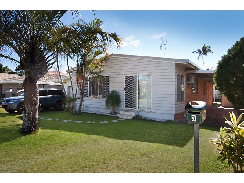 3 Blue Waters Crescent, Tweed Heads NSW 2485