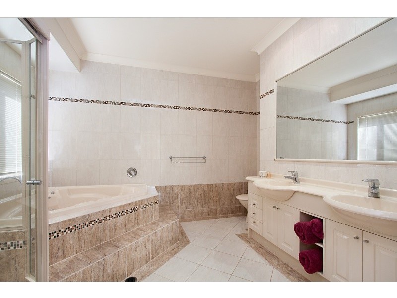 159 Botanical Circuit, Banora Point NSW 2486