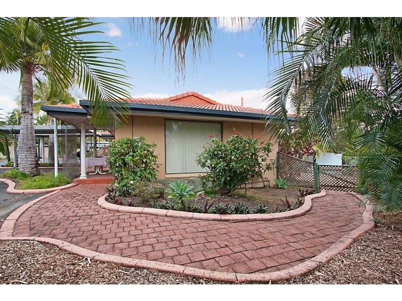 7 Stewart Parade, Ashmore QLD 4214