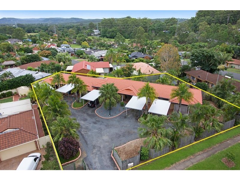7 Stewart Parade, Ashmore QLD 4214