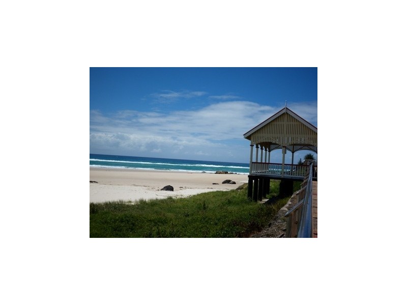 3/3 Rutledge Street, Kirra QLD 4225