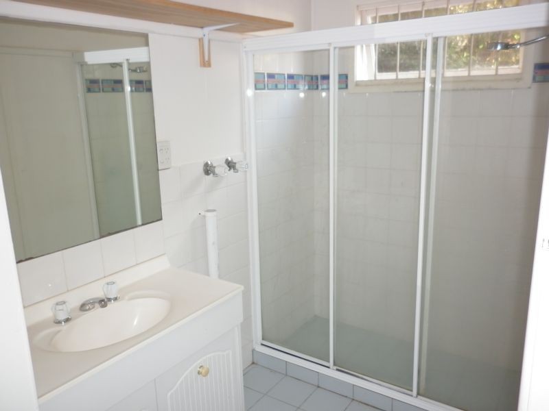 3/3 Rutledge Street, Kirra QLD 4225