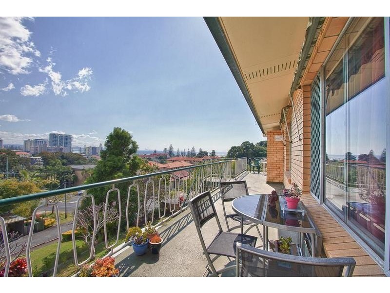 6/10 Tweed Street, Coolangatta QLD 4225