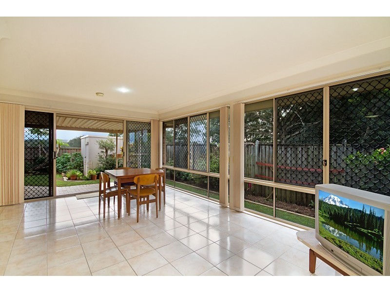 63 Winders Place, Banora Point NSW 2486