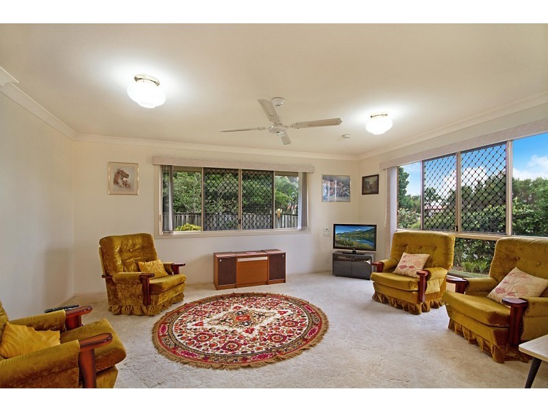 63 Winders Place, Banora Point NSW 2486