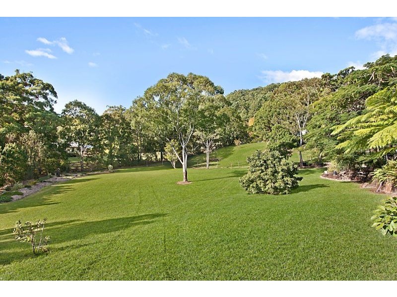 2 Isabella Court, Tallebudgera QLD 4228