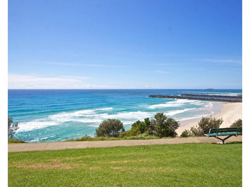 4/23 Petrie Street, Rainbow Bay QLD 4225