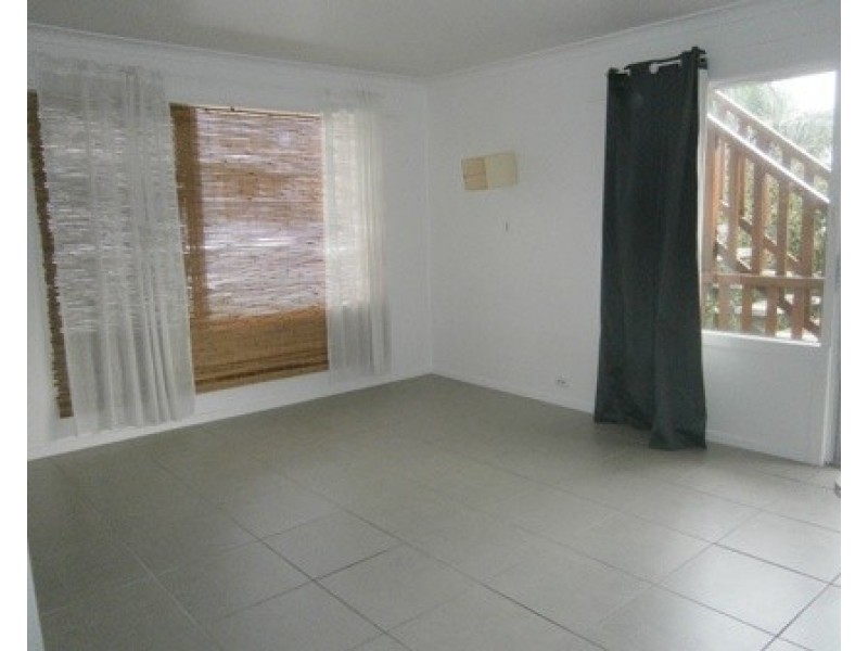 4/23 Petrie Street, Rainbow Bay QLD 4225