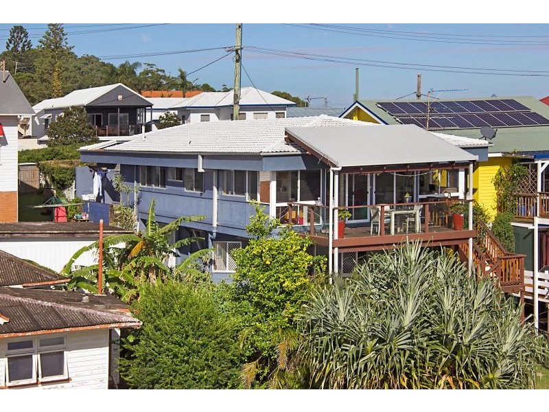 33 Tweed Street, Coolangatta QLD 4225