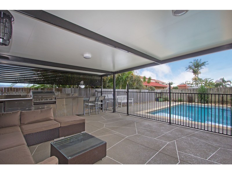 69 Cominan Avenue, Banora Point NSW 2486