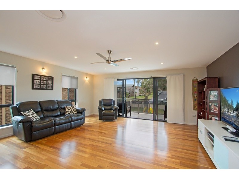 69 Cominan Avenue, Banora Point NSW 2486