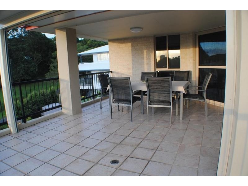 8/5 Tweed Street, Coolangatta QLD 4225