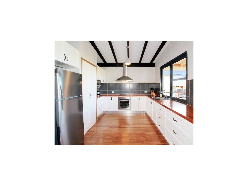 10 Irving Street, Tumbulgum NSW 2490