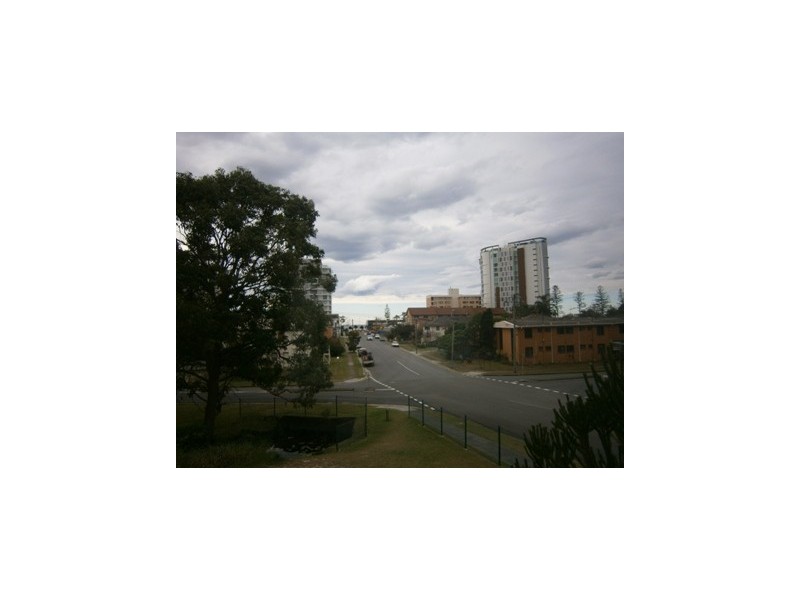 5/39 Coolangatta Road, Kirra QLD 4225