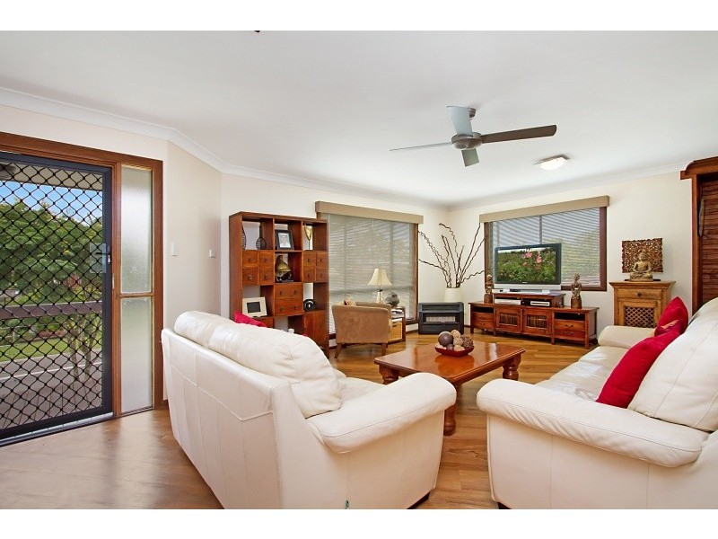 13 James Road, Tweed Heads South NSW 2486