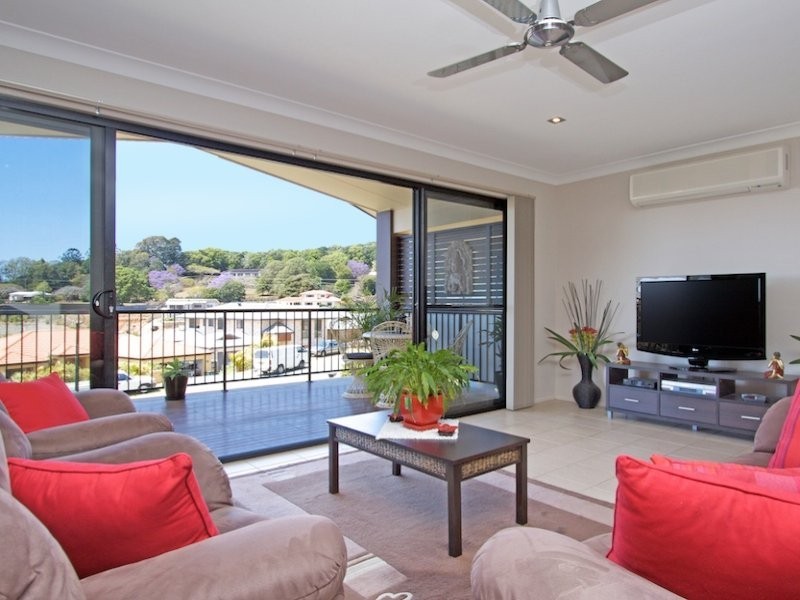 7 Mourne Terrace, Banora Point NSW 2486
