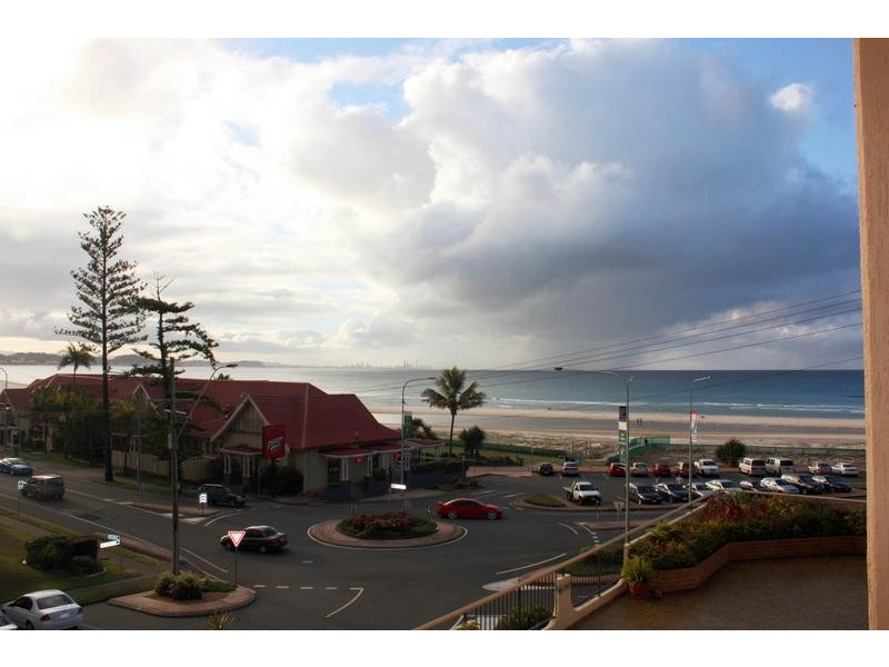 3/22 Marine Parade, Kirra QLD 4225